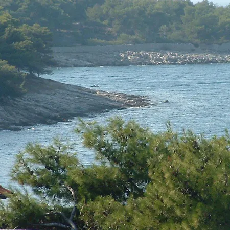 Apartment - 50m From Beach;